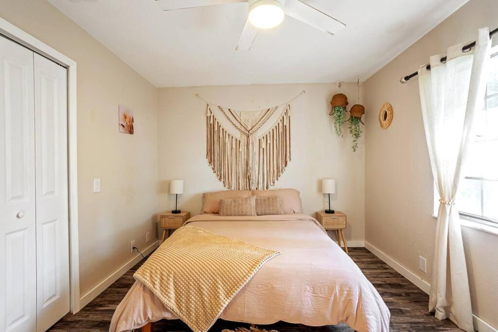 Cozy Lakefront Home W/ Pool -7 Mins From Legoland Winter Haven Kültér fotó